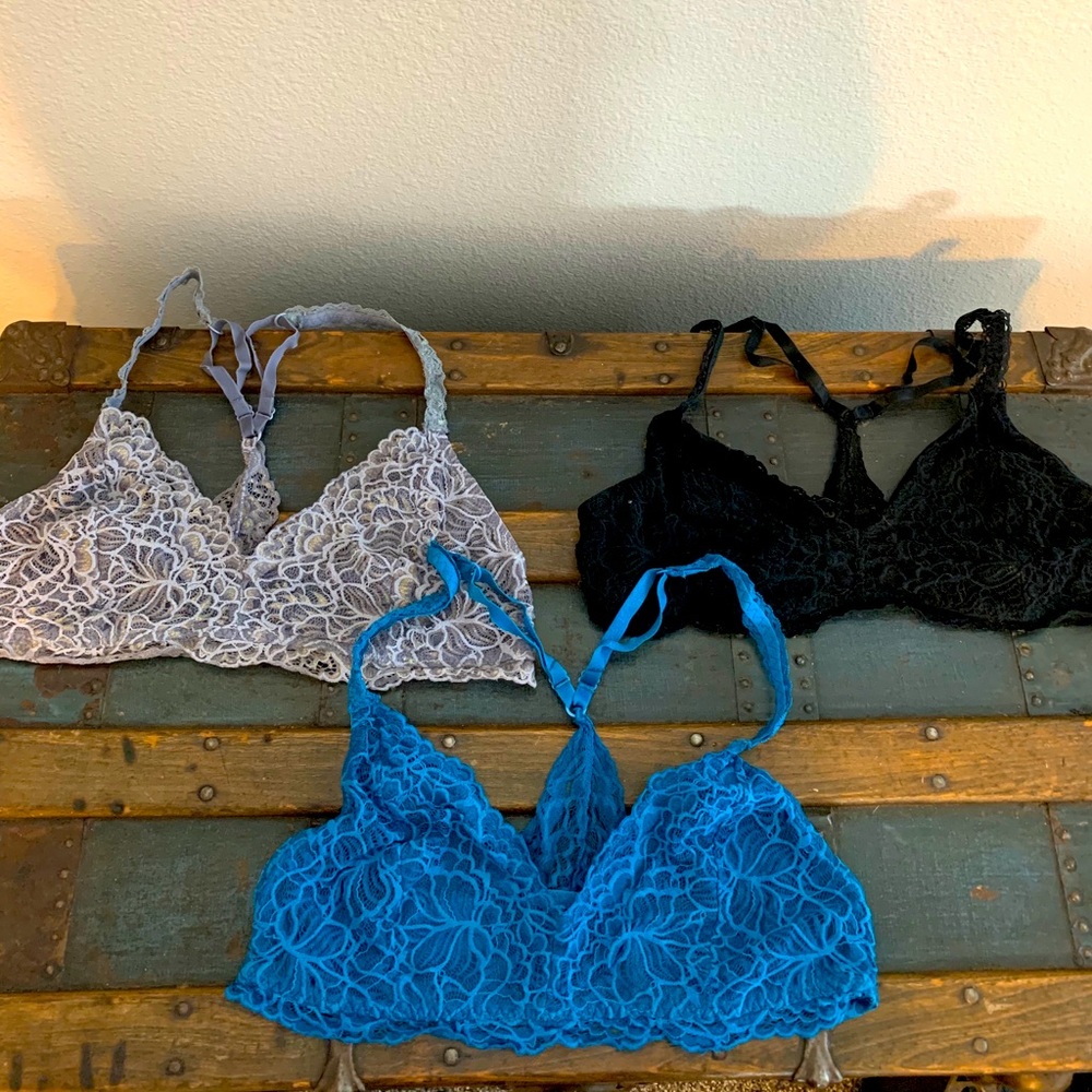 Victoria secret lace bralette 3 size XL or 34 D